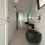 Gala 4*