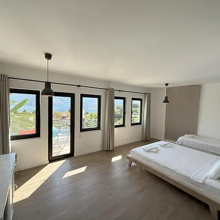 Πανσιόν Gala 4*