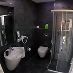 Gala 4*